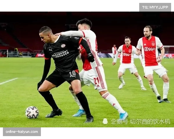 武术散打男子75公斤级林宏伟连胜山东四川选手 晋级之路强势