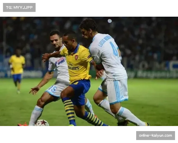 马赛主场0比1负亚特兰大 法甲球队欧冠征程步履维艰